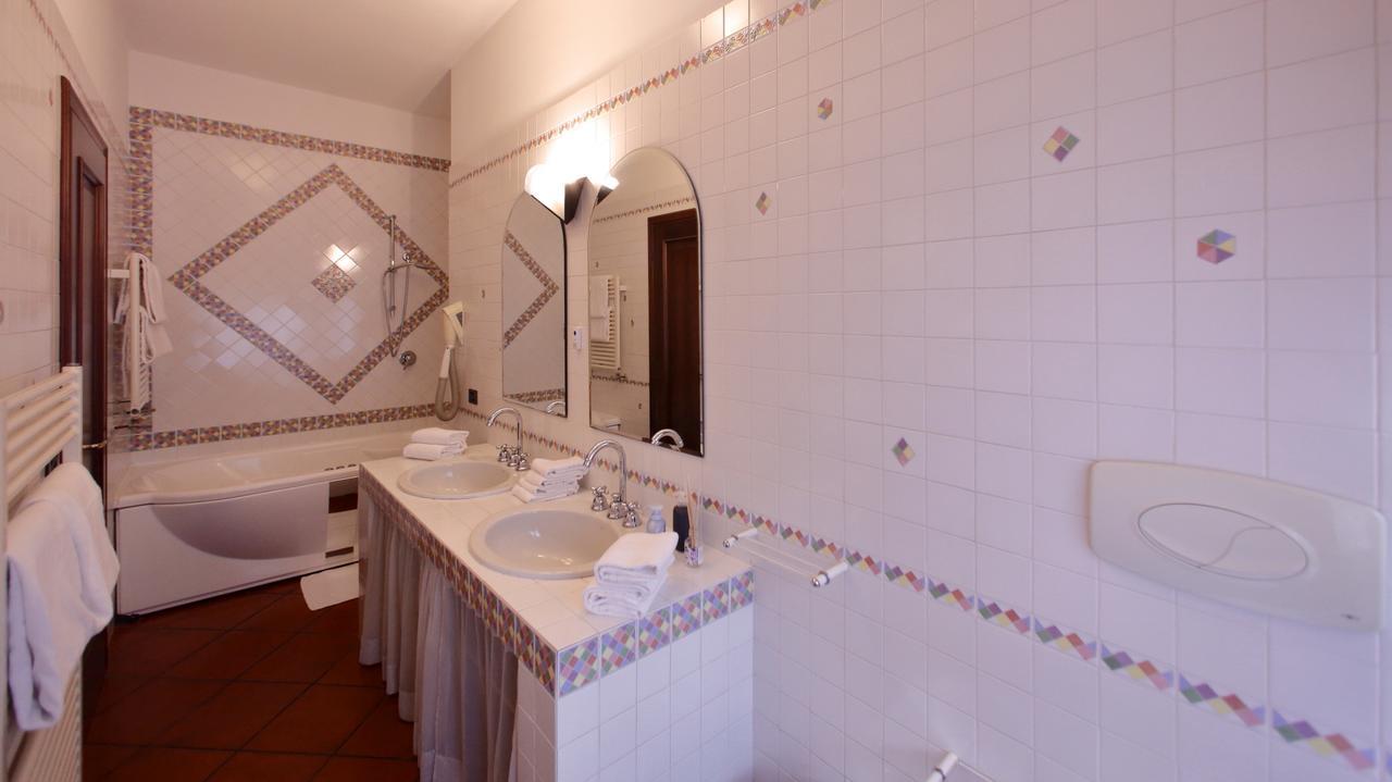 B&B Domus Сирмионе Экстерьер фото
