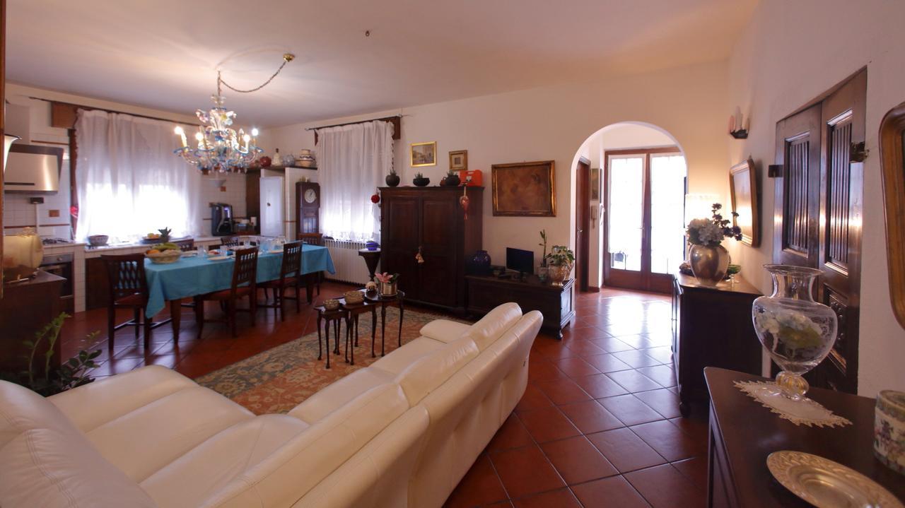 B&B Domus Сирмионе Экстерьер фото