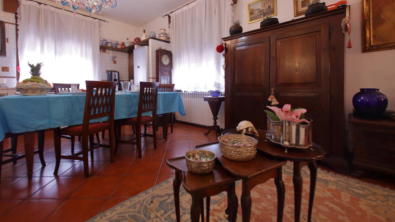 B&B Domus Сирмионе Экстерьер фото