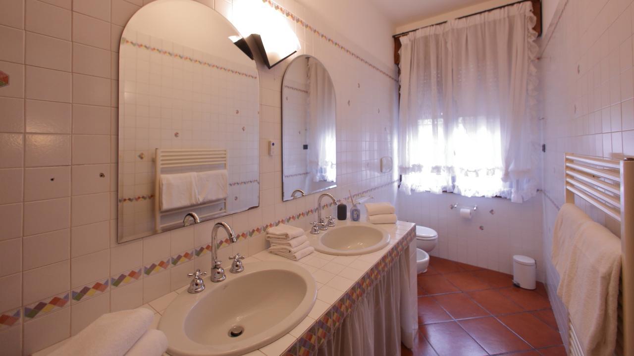 B&B Domus Сирмионе Экстерьер фото